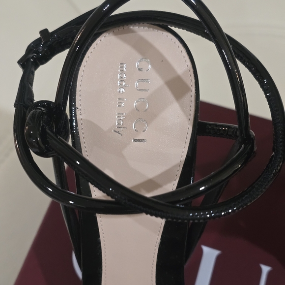 *NEW* Gucci Patent Leather Sandal Heels - Picture 13 of 14